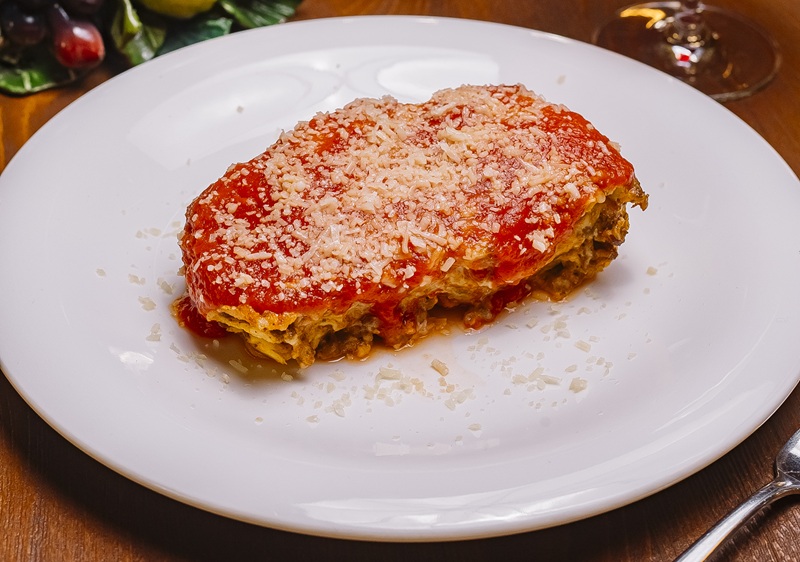 Bife à parmegiana