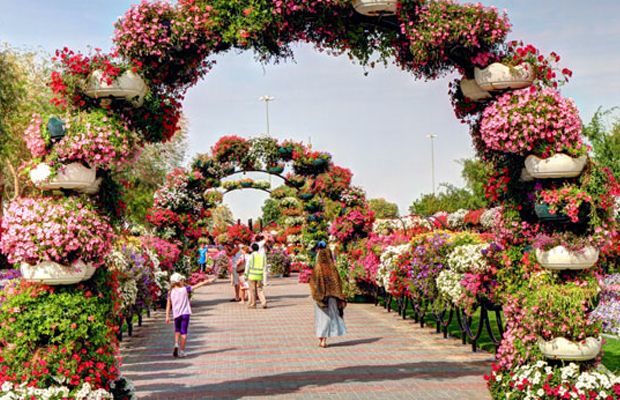 Encante-se com o parque mais florido do mundo