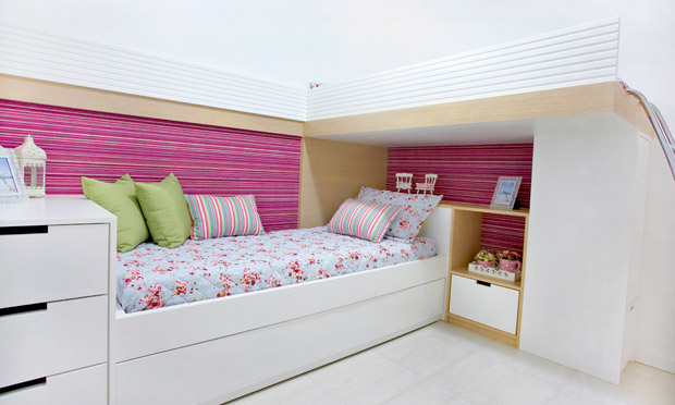 Quarto para três Quarto para três