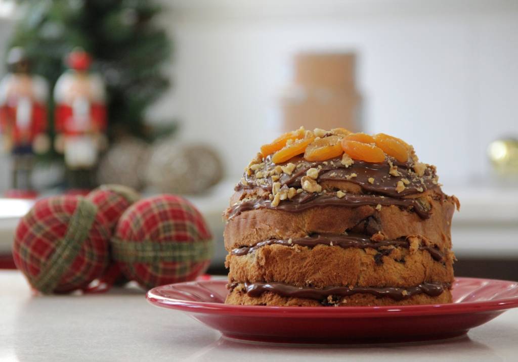 Bolices: aprenda a fazer um chocotone recheado de brigadeiro
