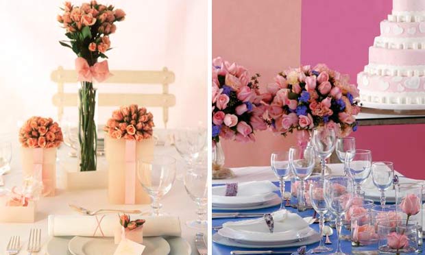 Arranjos de rosas em diferentes alturas e com decoração de toalhas lilás