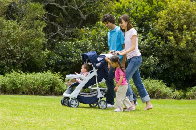 Família passeando