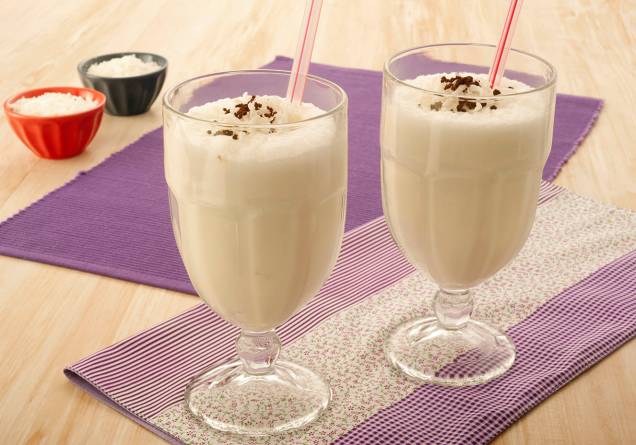 Frapê gelado de coco e café Frapê gelado de coco e café