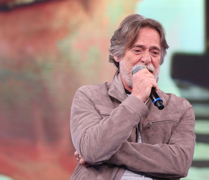 José de Abreu: “Por que não podemos conviver pacificamente neste país?”