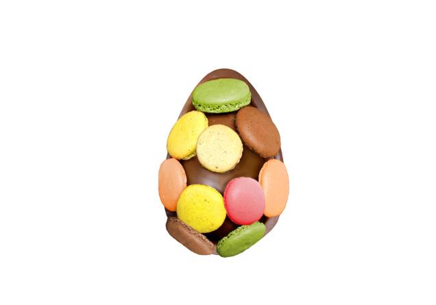 Ovo de macarons (240g), Vila Chocolat, R$ 69* Ovo de macarons (240g), Vila Chocolat, R$ 69*