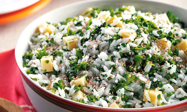 Arroz com brócolis e queijo