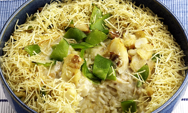 Arroz com bacalhau e ervilha torta Arroz com bacalhau e ervilha torta