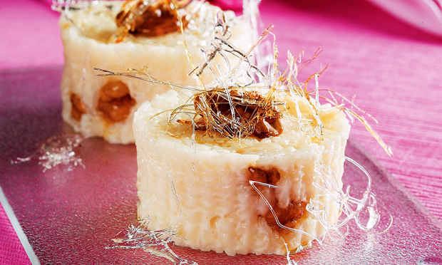Arroz-doce com nozes carameladas Arroz-doce com nozes carameladas