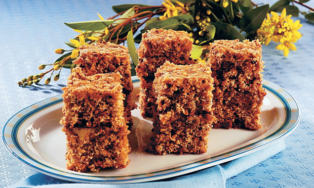 Bolo de amendoim sem leite Bolo de amendoim sem leite