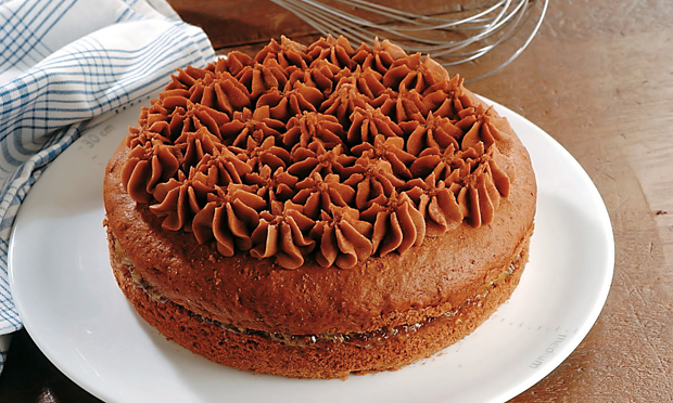 Bolo de chocolate com laranja