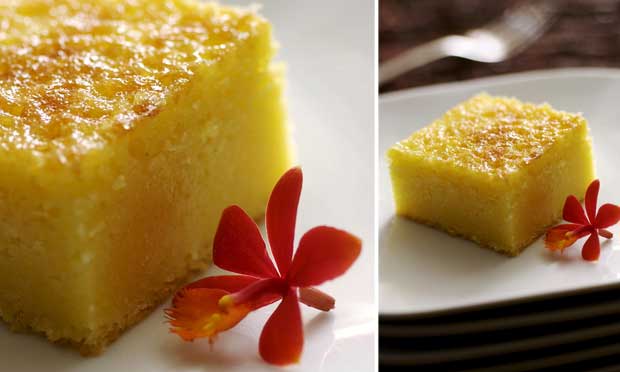 Bolo cremoso de milho e parmesão Bolo cremoso de milho e parmesão