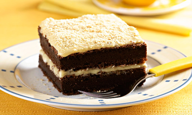 Bolo de leite condensado e chocolate Bolo de leite condensado e chocolate