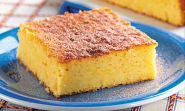 Bolo de milho e queijo Bolo de milho e queijo