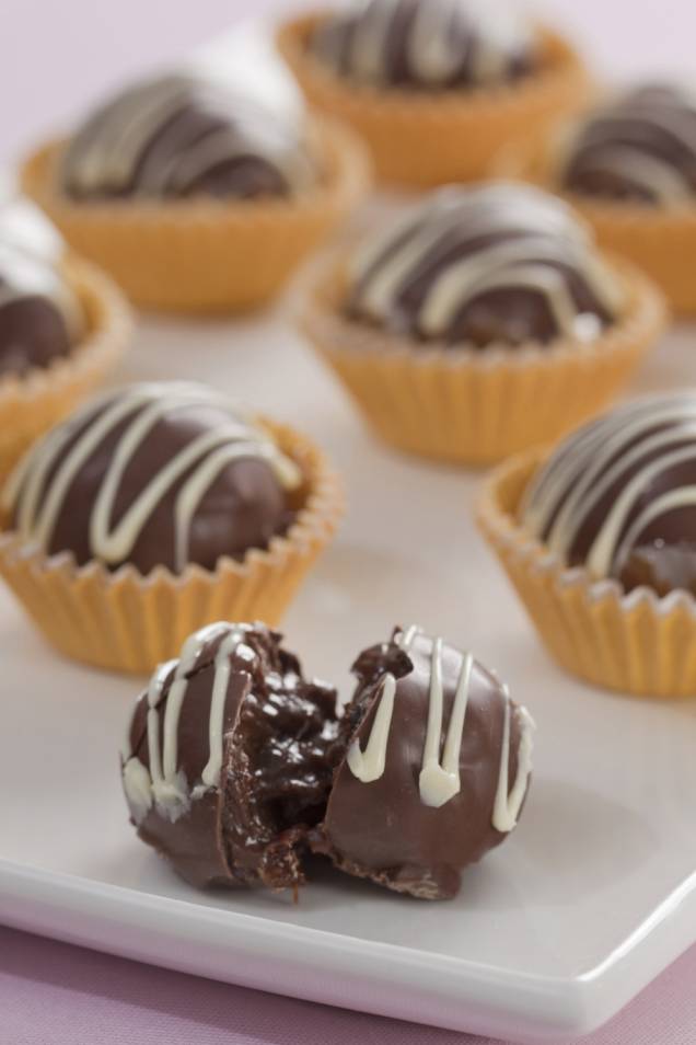 Bombom de brigadeiro Bombom de brigadeiro