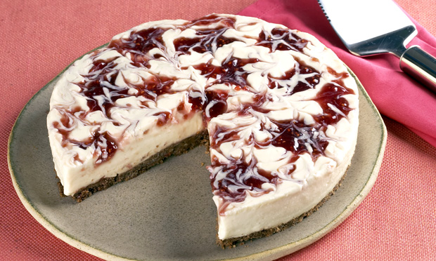 Cheesecake com creme e geleia