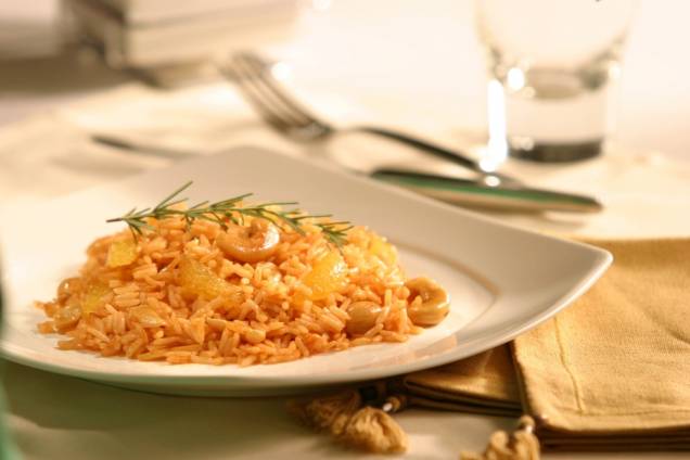 Arroz com páprica e laranja Arroz com páprica e laranja