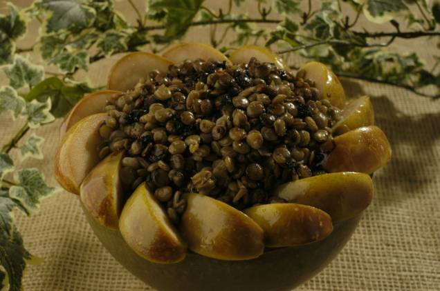 Salada de lentilha com pêra Salada de lentilha com pêra