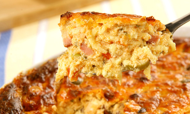 Enformado de ovos, legumes e bacon Enformado de ovos, legumes e bacon