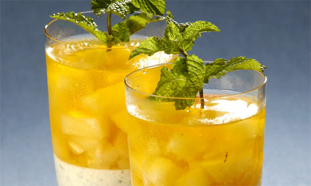 Gelado de abacaxi