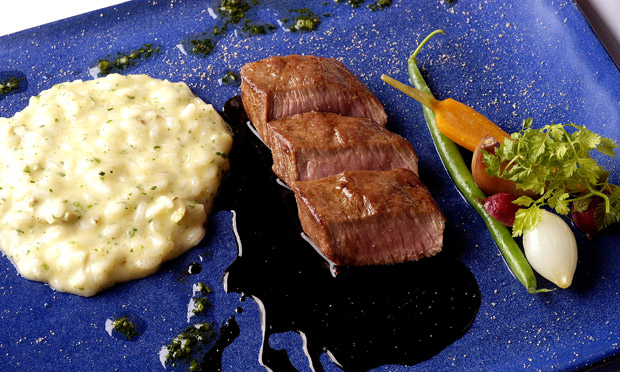 Lombo de cordeiro com risoto de alcachofra Lombo de cordeiro com risoto de alcachofra
