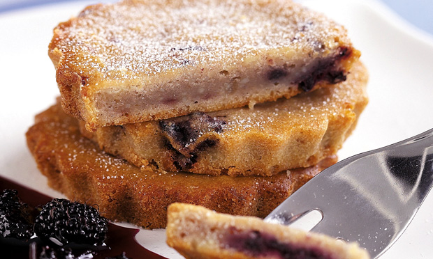 Minitorta de amora e ricota Minitorta de amora e ricota