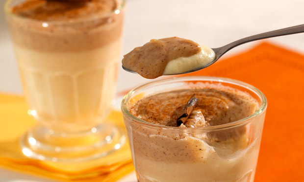 Musse de maçã com chocolate branco Musse de maçã com chocolate branco