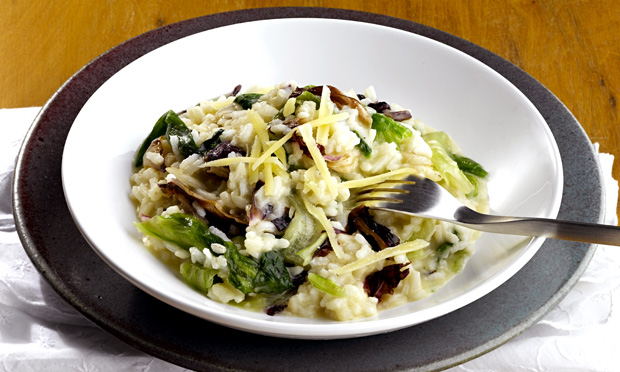 Risoto de radicchio e alface Risoto de radicchio e alface