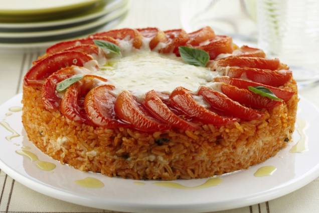 Torta de arroz com mussarela: fácil de preparar e delicioso Torta de arroz com mussarela: fácil de preparar e delicioso