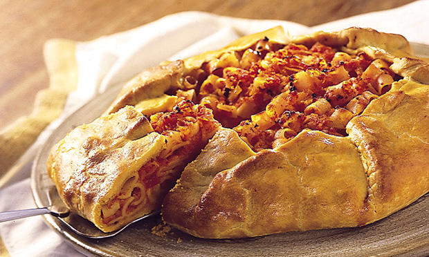 Torta de tomate e calabresa