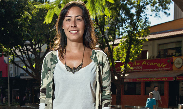 Sílvia Yamaguchi Sílvia Yamaguchi