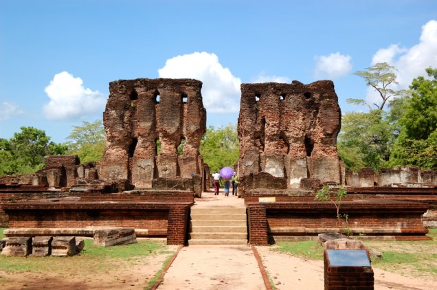 Ruínas Polonnaruwa, antiga capital do Sri Lanka