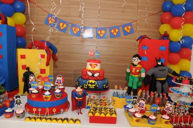 Decoração para festa de aniversário infantil Decoração para festa de aniversário infantil