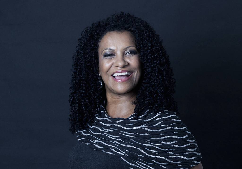 “É na dificuldade que encontramos soluções”, diz Zica Assis