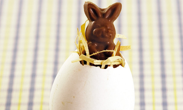 Ovinhos com chocolate