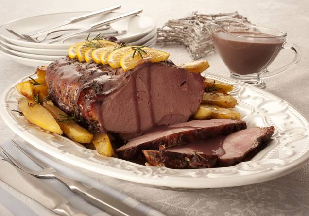 Pernil com batata-doce: combinação perfeita! Pernil com batata-doce: combinação perfeita!