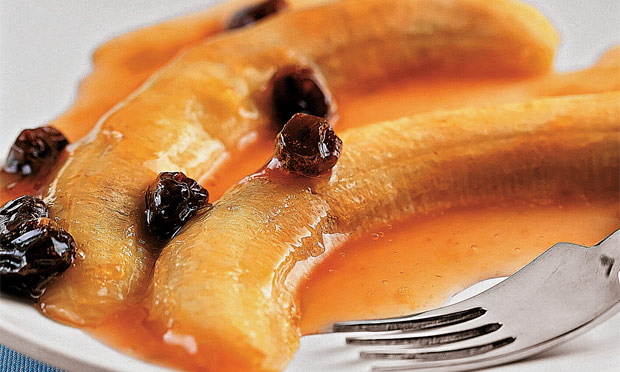 Banana assada ao vinho Banana assada ao vinho