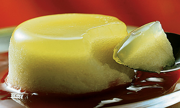 Gelatina cremosa de maçã verde Gelatina cremosa de maçã verde