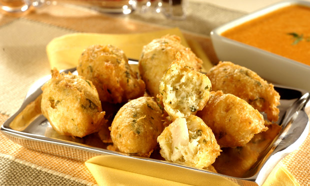 Sonho de bacalhau com pimentão Sonho de bacalhau com pimentão