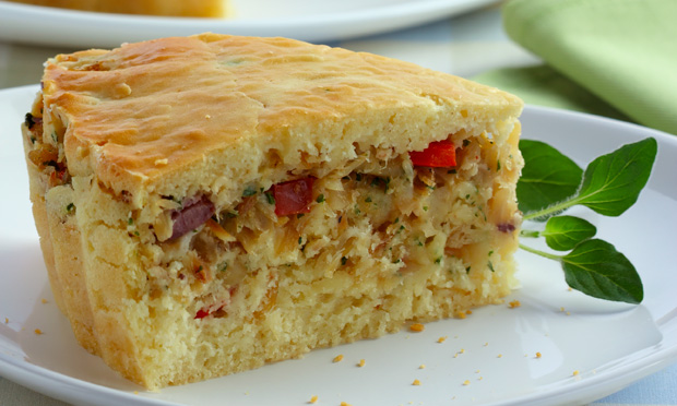 Torta de bacalhau e azeitona Torta de bacalhau e azeitona
