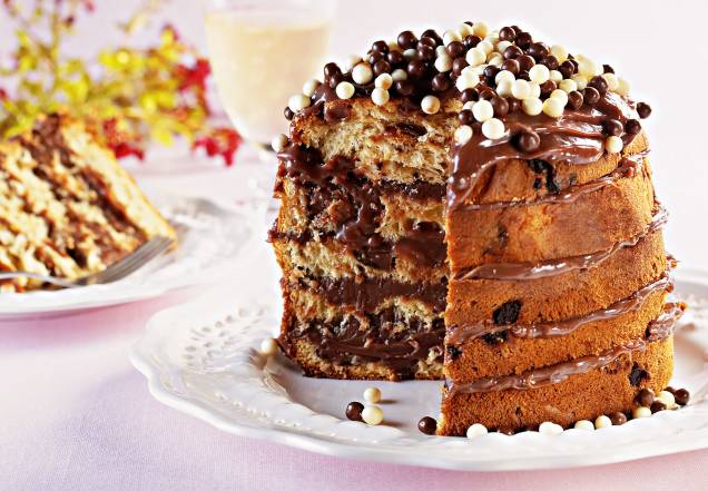 Panetone com brigadeiro: sobremesa que dá gosto Panetone com brigadeiro: sobremesa que dá gosto