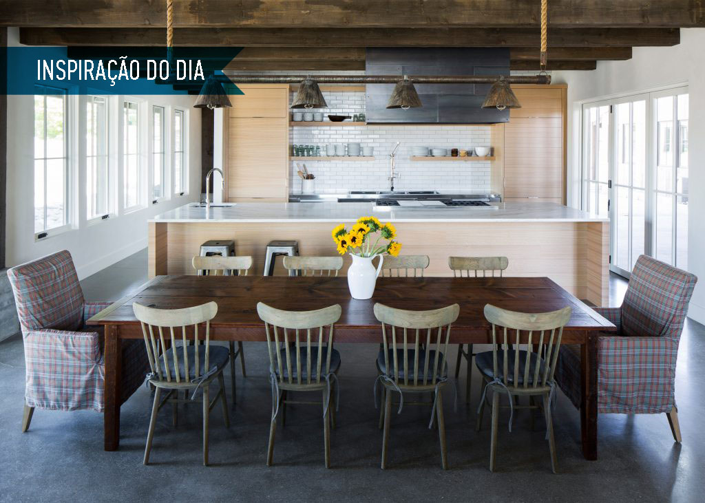 Inspiração do dia: sala de jantar rústica com cozinha moderna