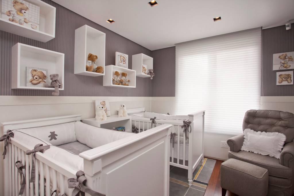 05-quarto-bebes-gemeos-ganha-decor-neutro-ursinhos Quarto de bebês gêmeos ganha décor neutro com ursinhos