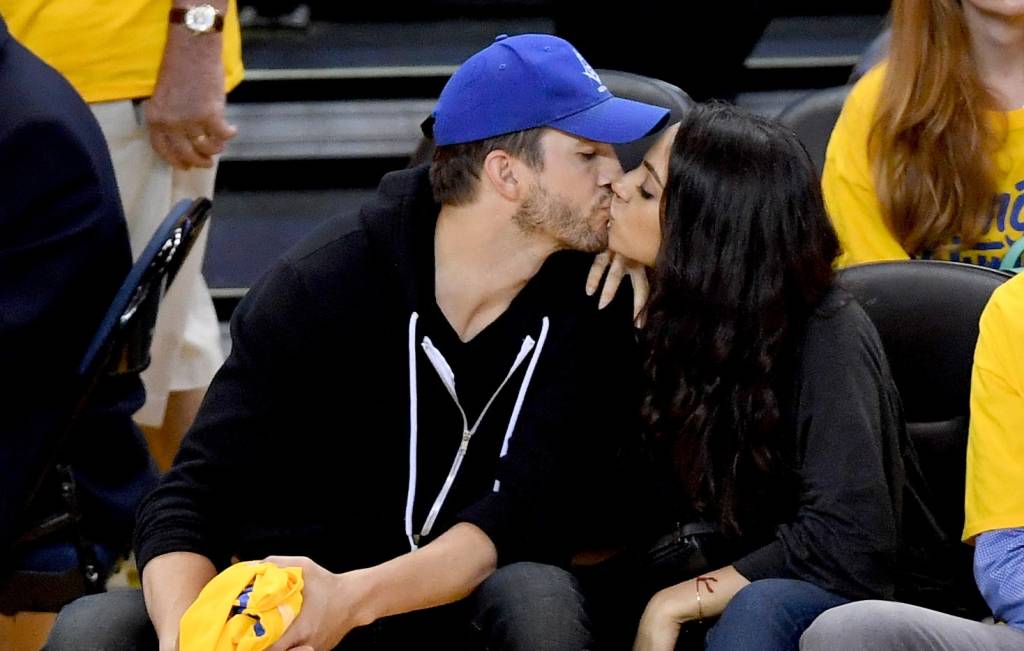 O segundo filho de Mila Kunis e Ashton Kutcher nasceu!