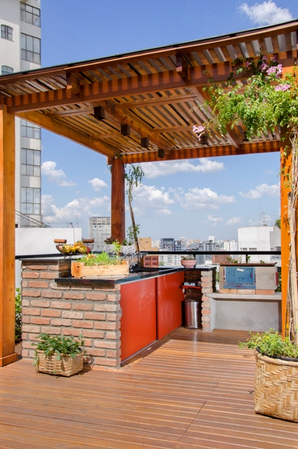 Terraço gourmet e com área de convivência