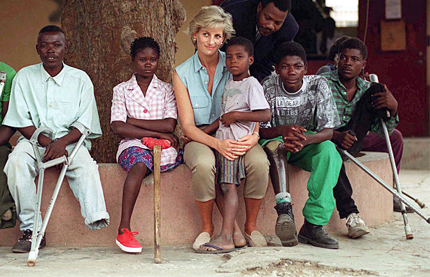 Princess-Diana-Charity-Work