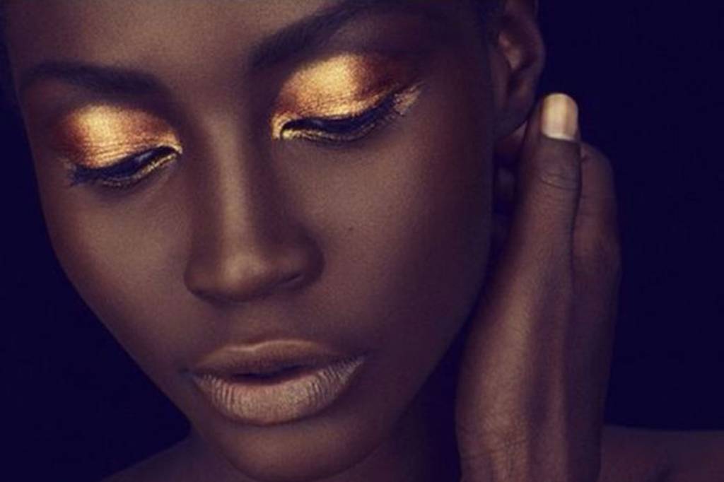 7 truques para caprichar no make metálico de dia e à noite