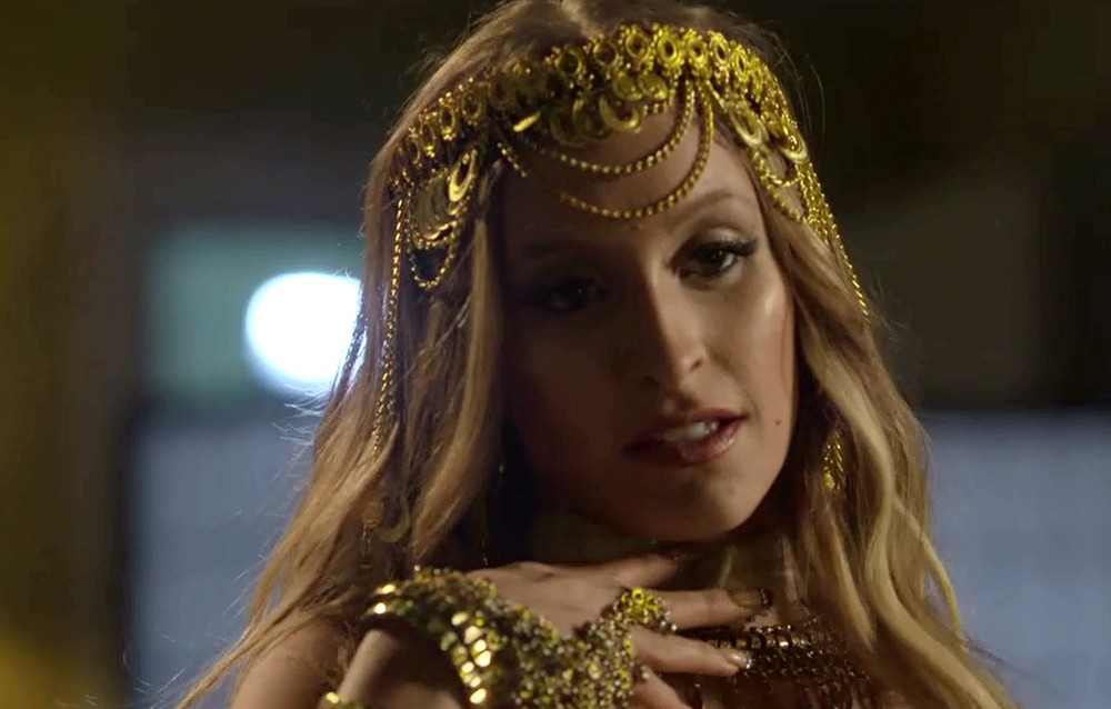 Carla Diaz irá reviver os tempos de ‘O Clone’ no final da novela