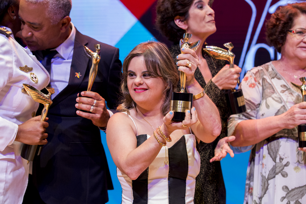 Fernanda Honorato levou o pr&ecirc;mio de Trabalho Social