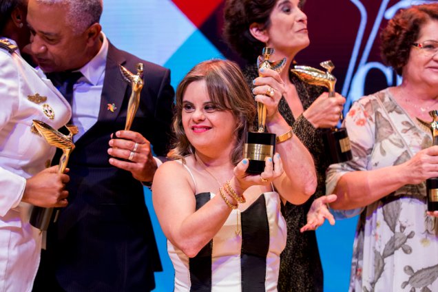 Fernanda Honorato levou o prêmio de Trabalho Social