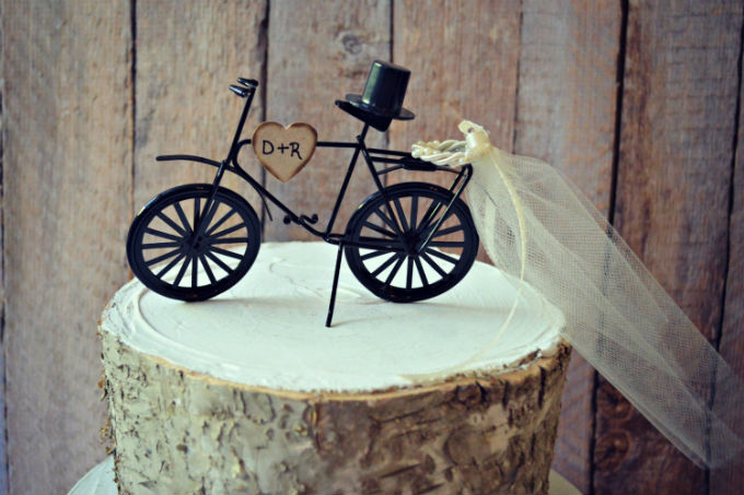 Topo de bolo diferente para casamento